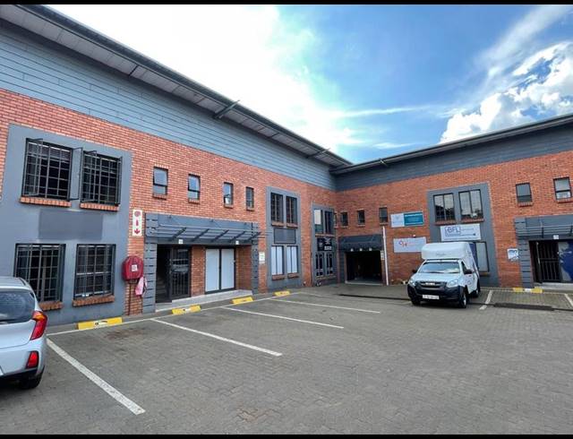 INDUSTRIAL PROPERTY TO RENT IN HENNOPSPARK